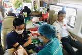 Gần Tết, tăng ni, phật tử và người dân Tp. Thủ Đức nô nức rủ nhau hiến máu