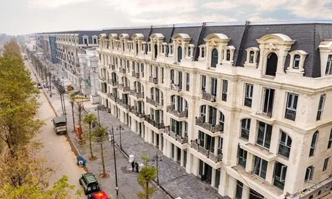 Giá nhà phố chạm ngưỡng 2 tỷ đồng/m2, Tây Hồ sẽ thành trung tâm mới của Hà Nội